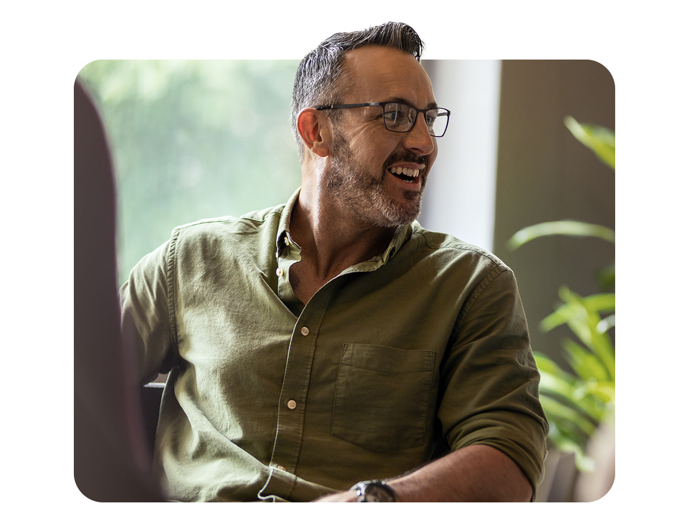man-glasses-smiling-square-1