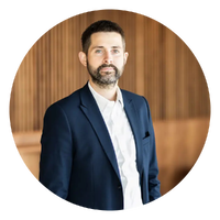 emil-bisgaard-rund-small